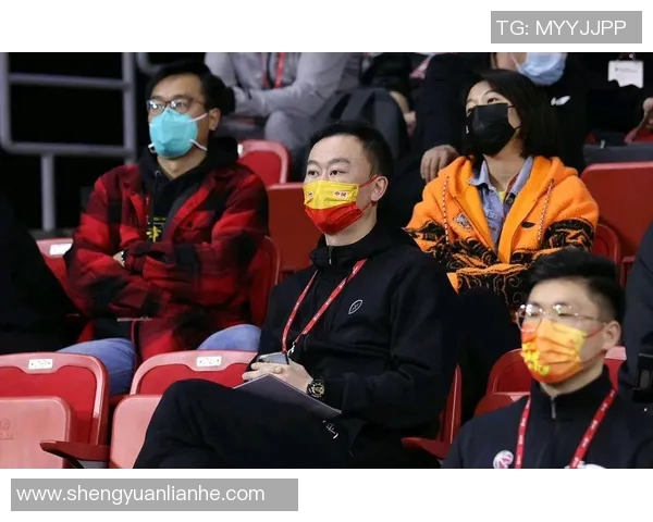 刘维伟现场观战首秀杨瀚森表达喜悦并全力以赴展现自我 刘维伟现场观战首秀杨瀚森表达喜悦并全力以赴展现自我