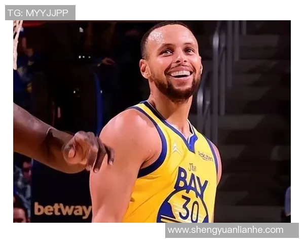 阿方索戴维斯重返赛场期待替补出战葡体教练决定上场机会