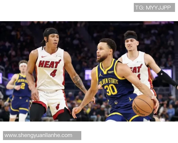 科尔谈库里缺阵球队表现三分球只是吉米多样进攻的一个选择 科尔谈库里缺阵球队表现三分球只是吉米多样进攻的一个选择