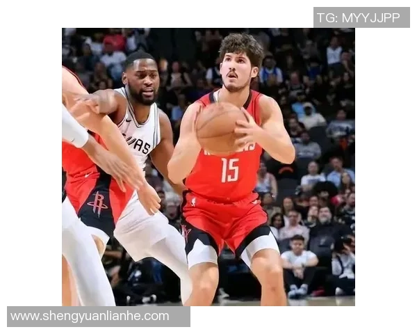 乌度卡强调季前赛重要性将考察首发第五人实战表现更具参考价值 乌度卡强调季前赛重要性将考察首发第五人实战表现更具参考价值