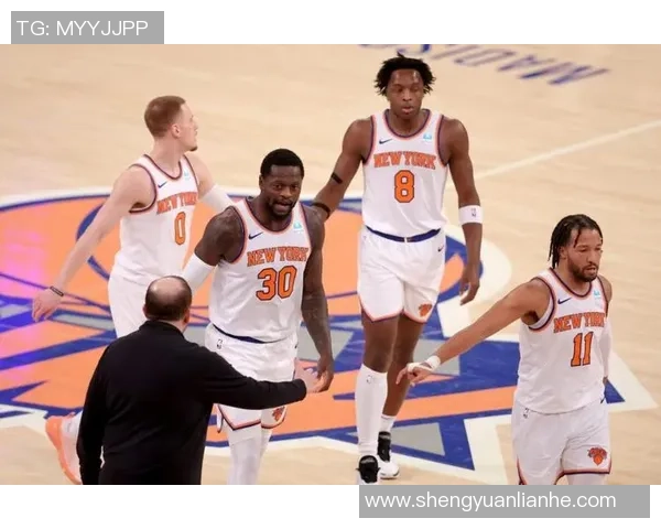 普尔半场状态低迷仅靠罚球得分三分球全失手表现令人失望