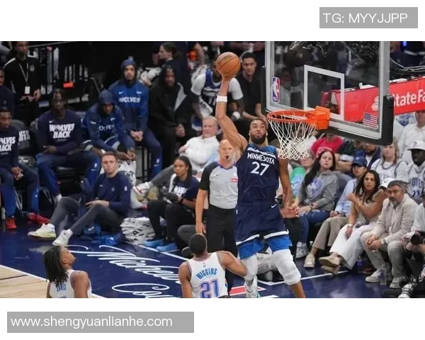 华子称赞戈贝尔禁区接球进步显著表达对他的信任将增加传球次数