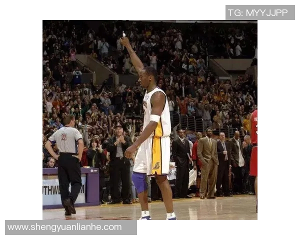 各队历史单场得分王盘点科比81分张伯伦100分是否永恒不破