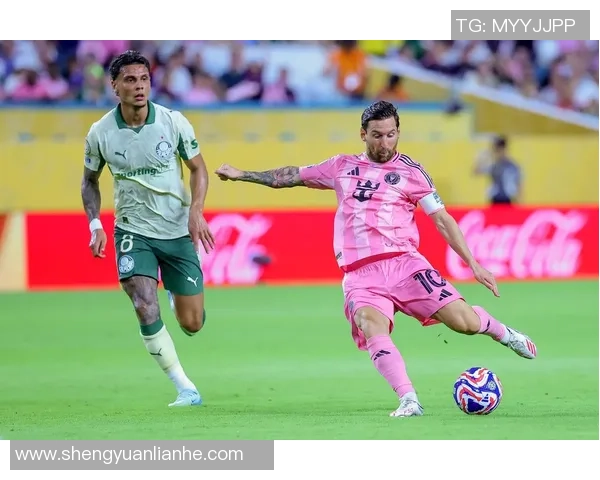 帕尔梅拉斯引进阿尔马达的多重考量包括薪资和球员意愿等因素 帕尔梅拉斯引进阿尔马达的多重考量包括薪资和球员意愿等因素