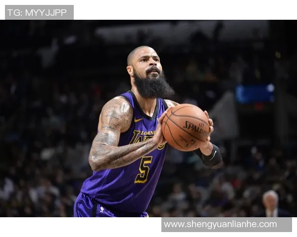 泰森第三节狂砍16分助力球队逆转全场贡献24分6篮板2盖帽成胜利关键