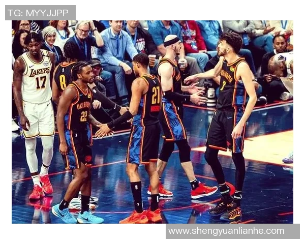 NBA赛季回顾：国王遭森林狼逆袭太阳力克湖人开拓者战胜勇士展现实力