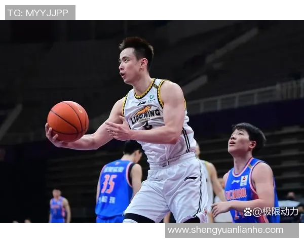 广厦卫冕梦碎辽宁展现船森风格的十分钟一节CBA精彩对决